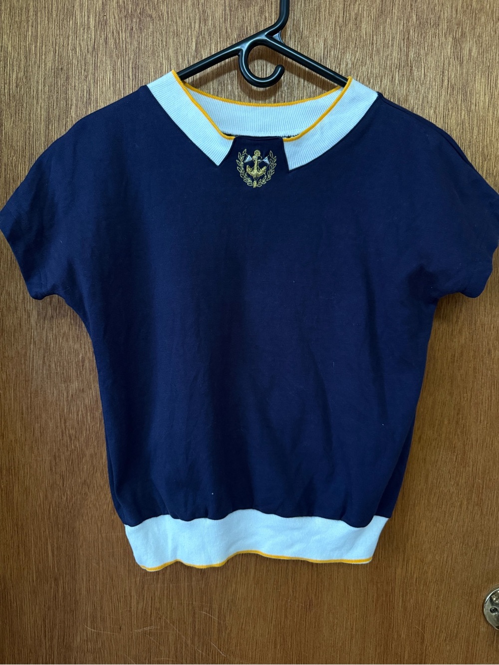 Vintage Russ Petite Navy Short Sleeve Knit Top with White Collar and Gold Trim